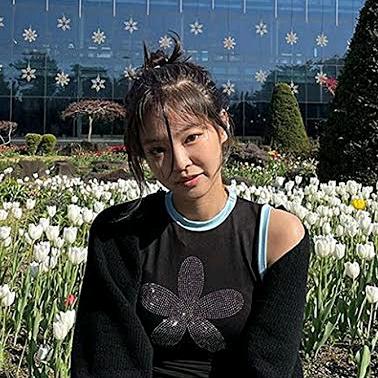 𝕃𝔸𝕐𝕊ℍ𝔸