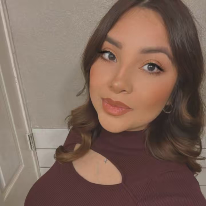 𝐾𝑎𝑡𝑖𝑎 𝑀𝑒𝑑𝑖𝑛𝑎 ♡