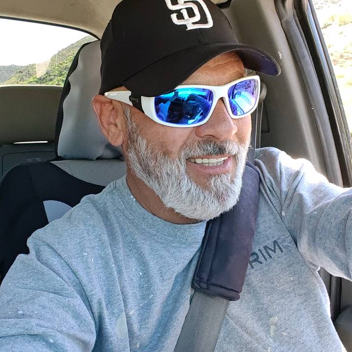 israelmichel892bailador