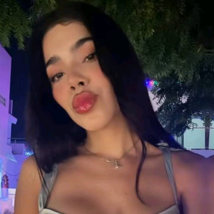 𝑘𝑒𝑛𝑛𝑖🦋