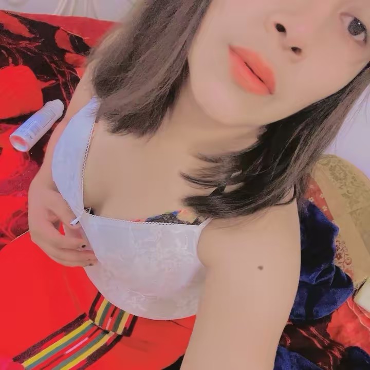 la Flaquita 💙🦋🇬🇹🇺🇲