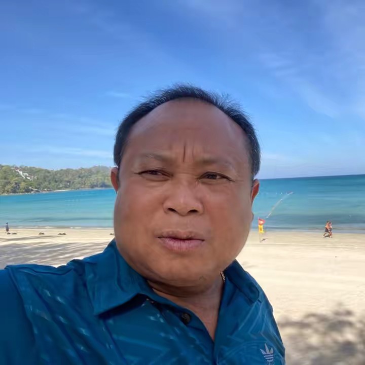 หนอม พาวเวอร์ ฟอร์ ยู