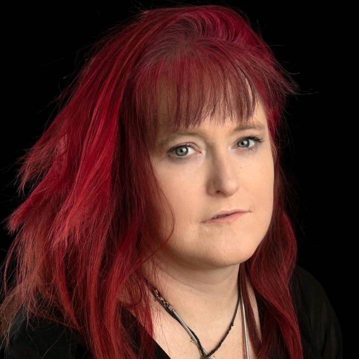 🎭🔮Clare🇬🇧🇮🇪