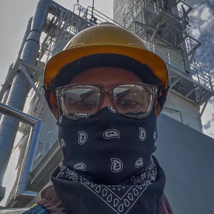 اقبال احمد.