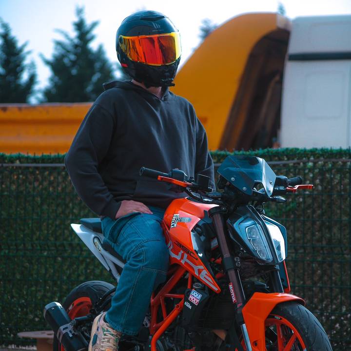 𝐄.𝐋𝐙.𝐄𝐌