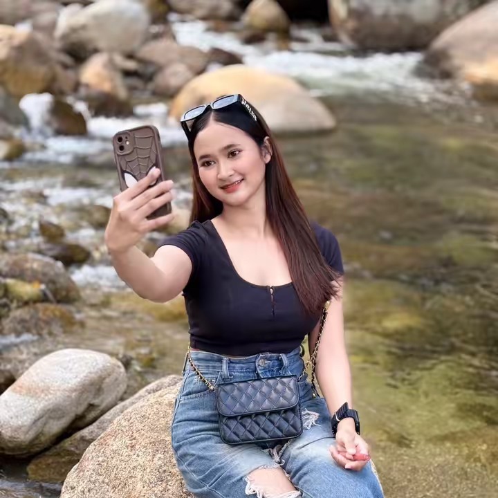 แม่ค้า ชื่อ‘ดาวนี่‘