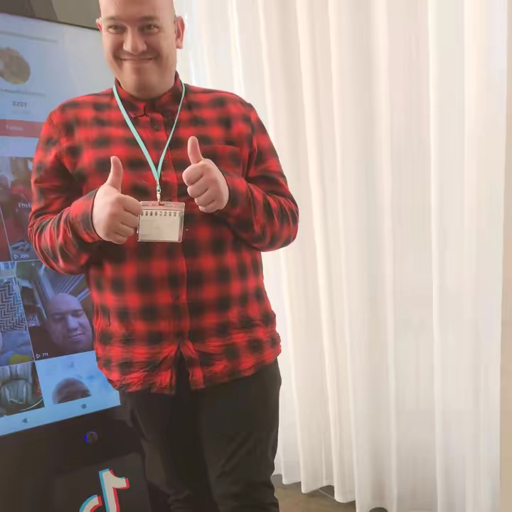 mel and Tom's join account