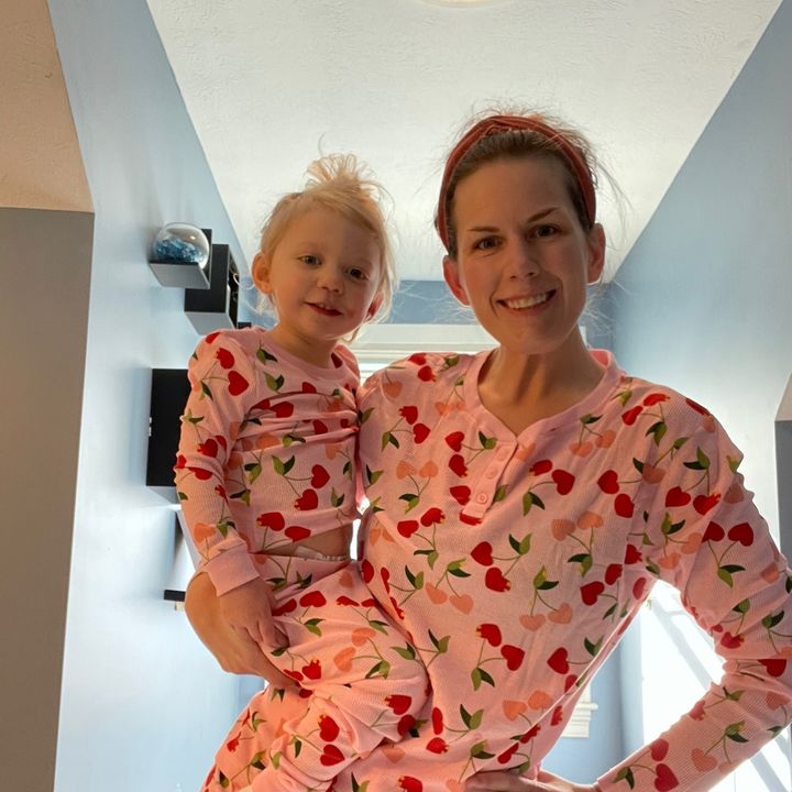 Caitlin ✨ Caffeinated Mom of 3