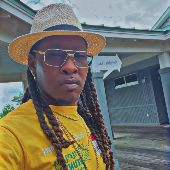 Demetri Morningstar ⭐️