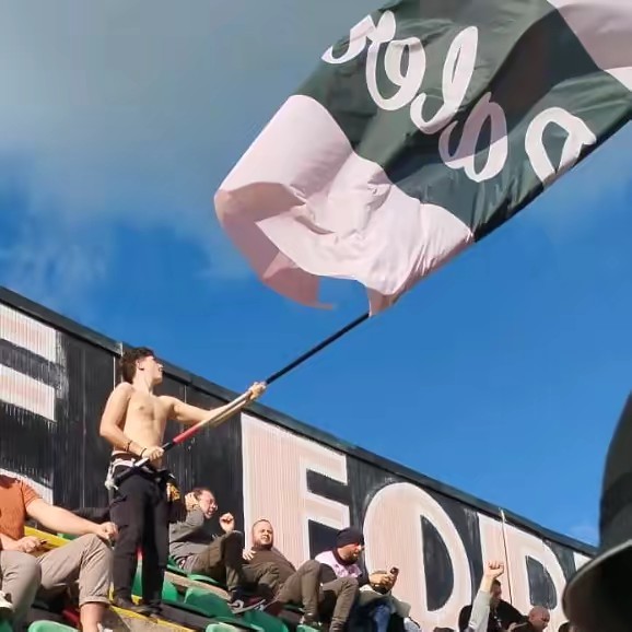 I V A N🩷🖤💎😮‍💨