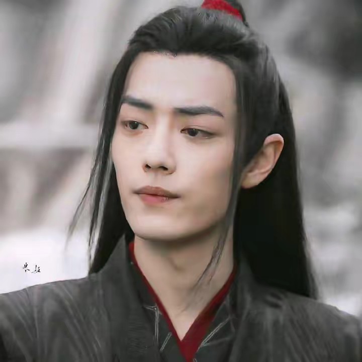 𝘯𝘪𝘯𝘪 ☆