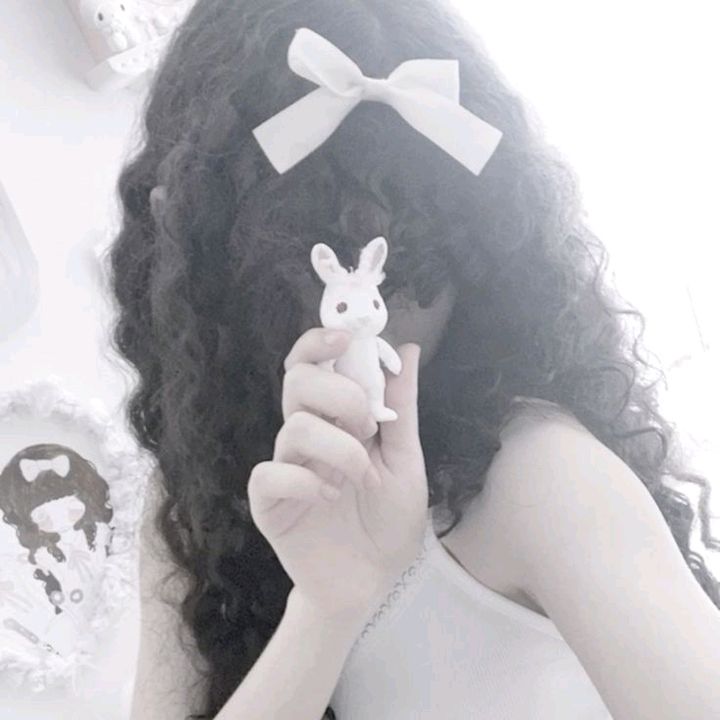 ୨ . 𝐓𝐀𝐌𝐈𝐋𝐈𝐄 💭 ⤸₊˚ ִֶָ