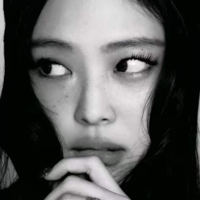 🐻🍷Jennie 🍷🐻