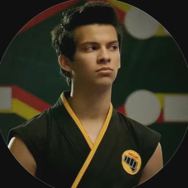 🦅 👉🏻😤👈🏻