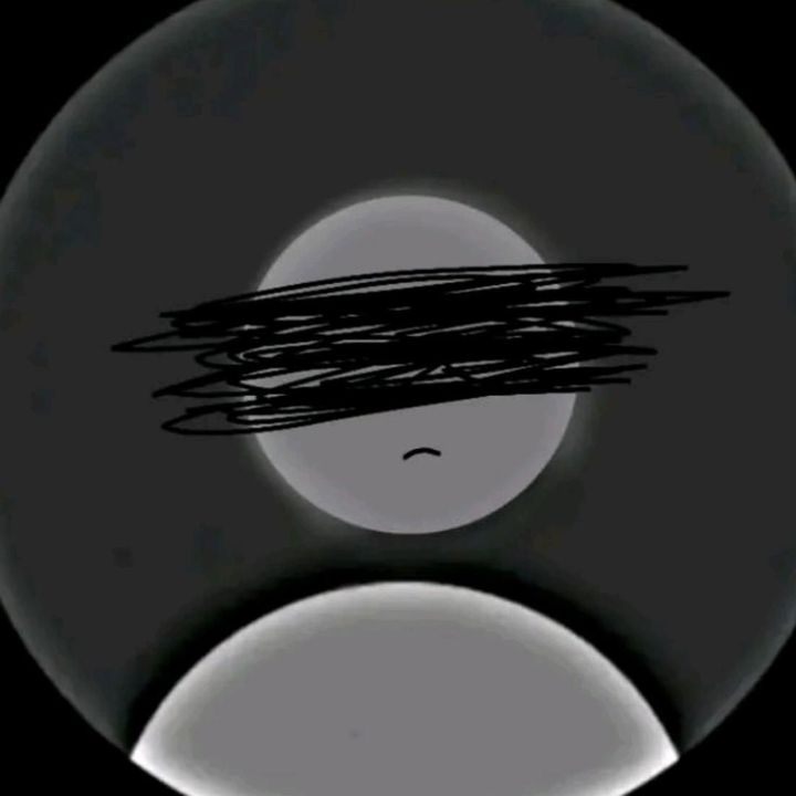 ★彡Skuuza彡★™️