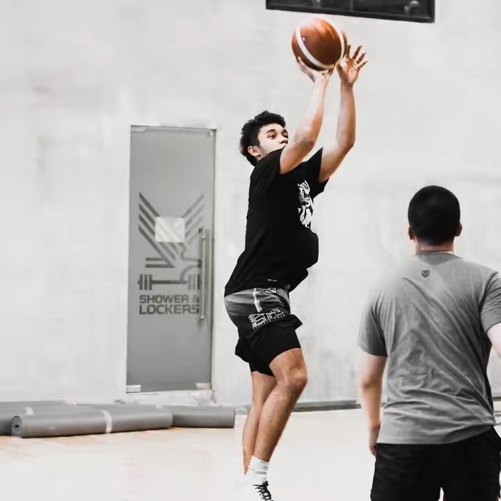 Rhonjhay Abarrientos