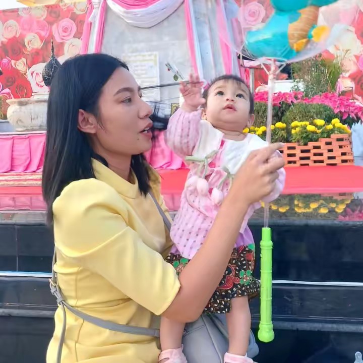 แม่ทรายพิกัดกระเป๋าเสื้อผ้า