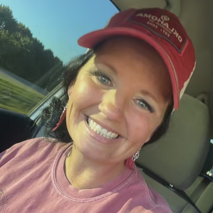 🌻 S•H•A•R•L•E•I•N•A 🌻