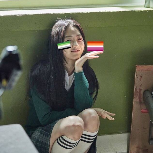 lesbian apocalypse !