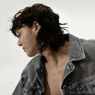 hannah ࣪☾˚⊹✧˚❀