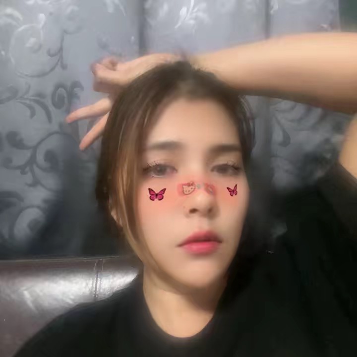 CherLisa 𐙚⋆🥐🪐🍧