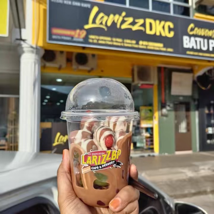 Larizz Batu Pahat