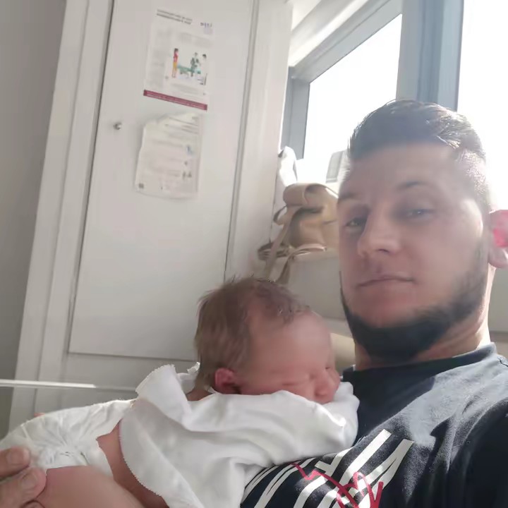 DANI !!!!! 🤣🤣🤣🤣