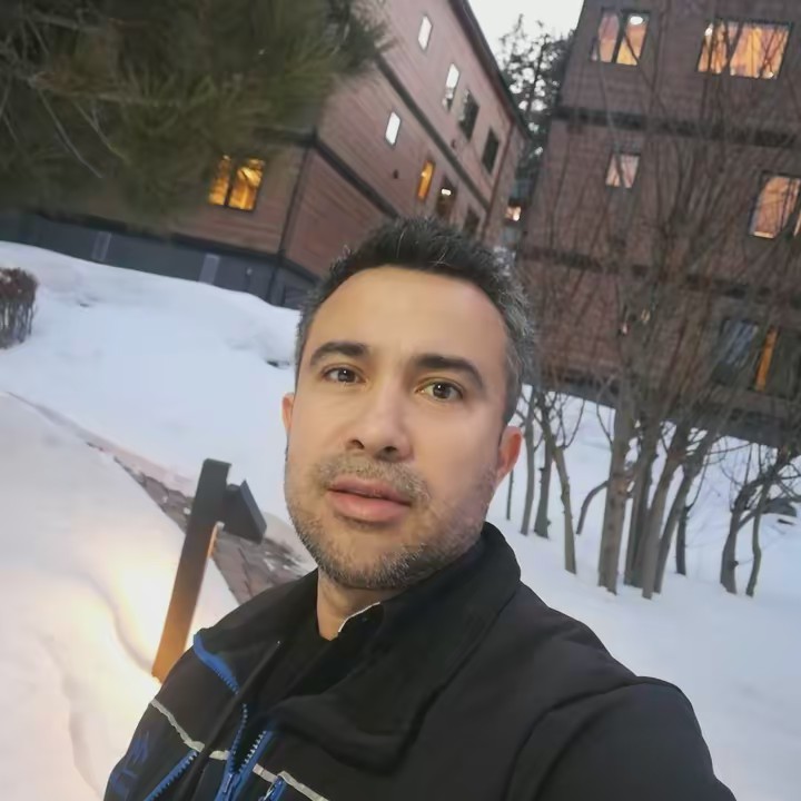 Alejandro Martinez A