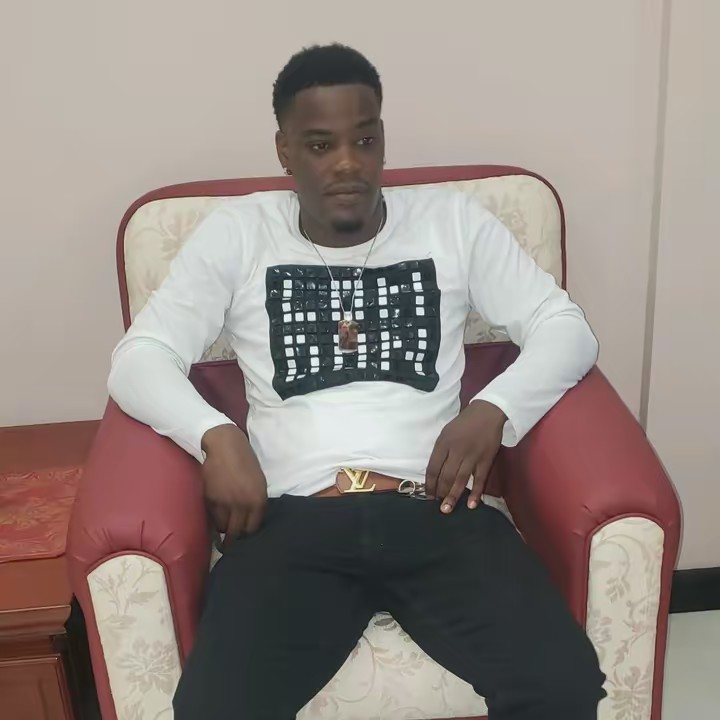 ćFş』kenny🇯🇲🇹🇹