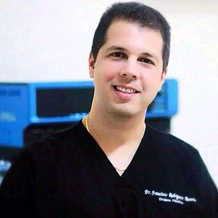 Dr. Francisco Rodríguez