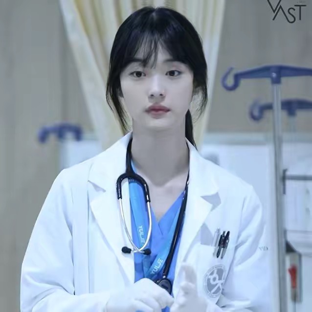 𝗗𝗿.𝗔𝗺e𝗹𝗶𝗮