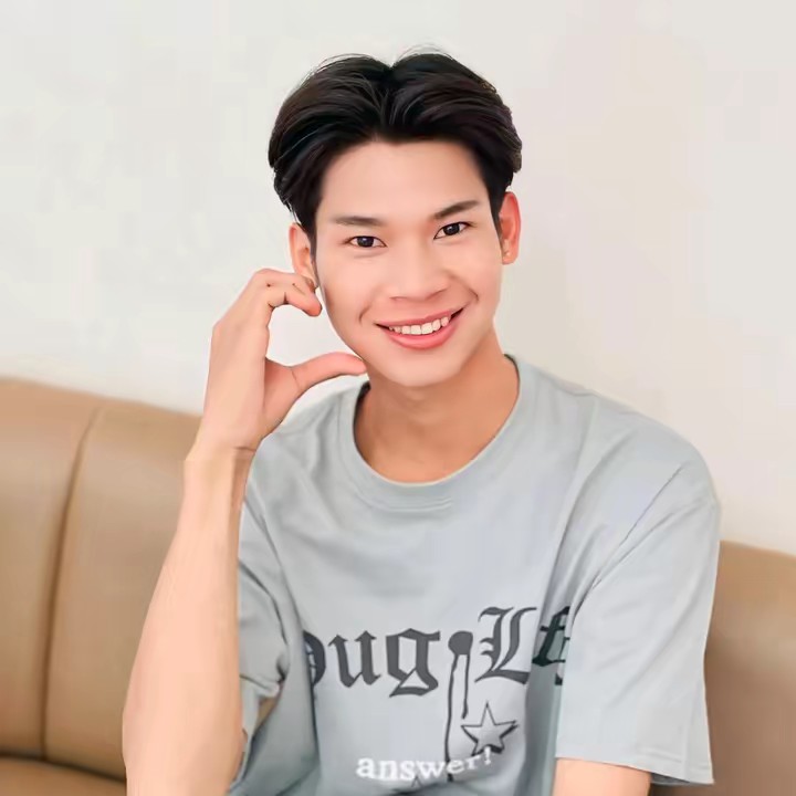 𝘚𝘢𝘯 𝘓𝘦𝘦