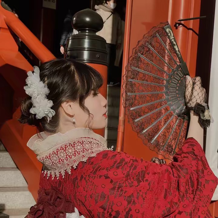 Jinchan siêu nhí nhố