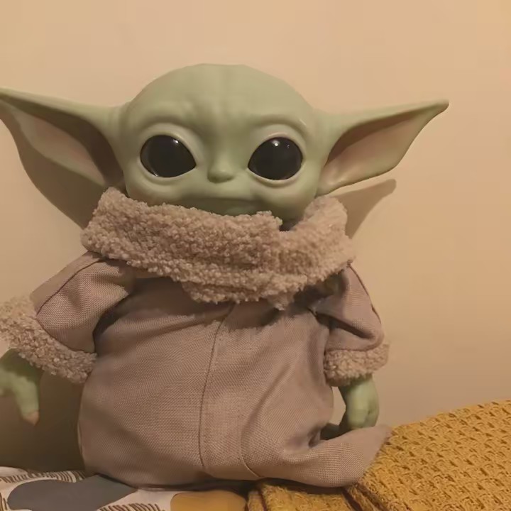 Baby Yoda Lynch
