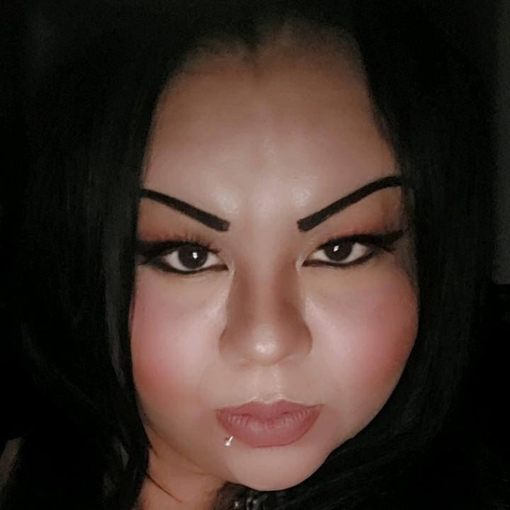 💋🖤LUCY🖤💋