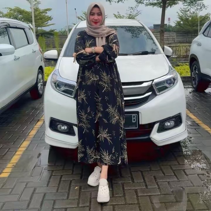 URSULA NAINGGOLAN🍁