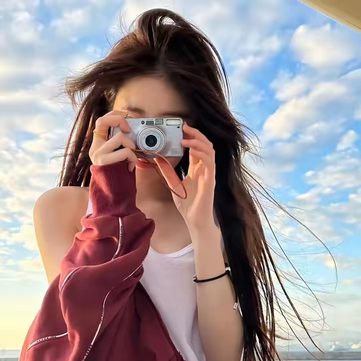 Ava