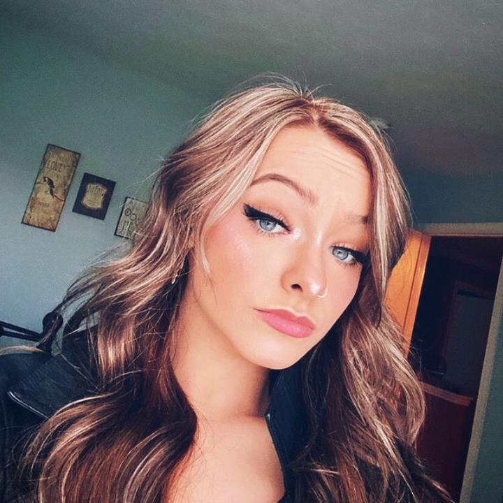 💕Zoe is a Queen💕