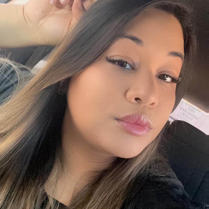 𝔦𝔯𝔦𝔰 𝔪𝔞𝔯𝔱𝔦𝔫𝔢𝔷