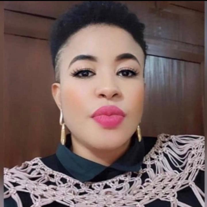 LoLo🌺💎💎💎