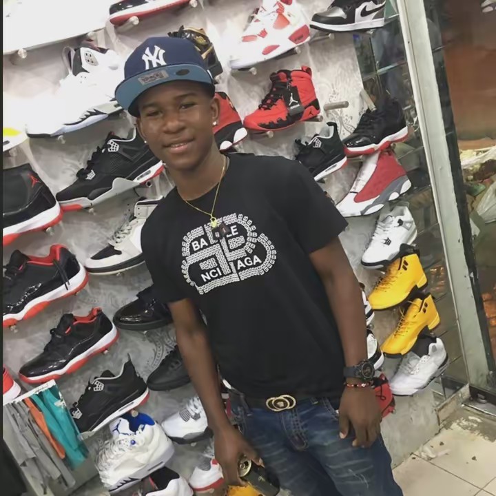 Yandel….🧑🏽‍🦱