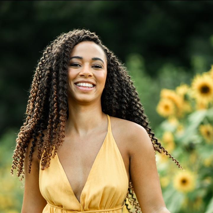 𝓢𝓸𝓵𝓮𝓷𝓪 ☀️