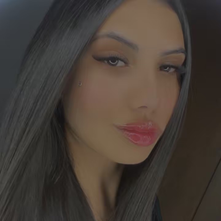 Eberlyn keller sobrancelhas