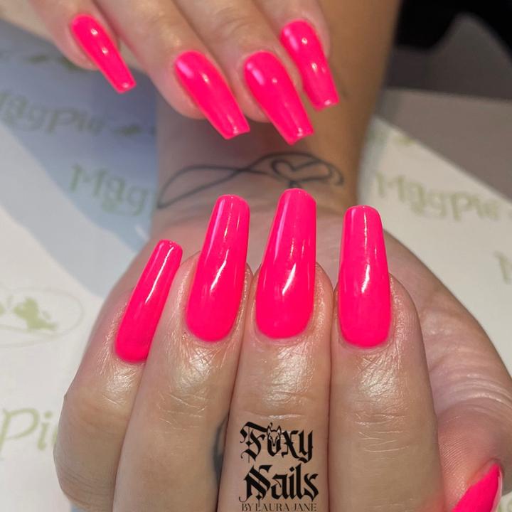 Foxy Nails by Laura Jane