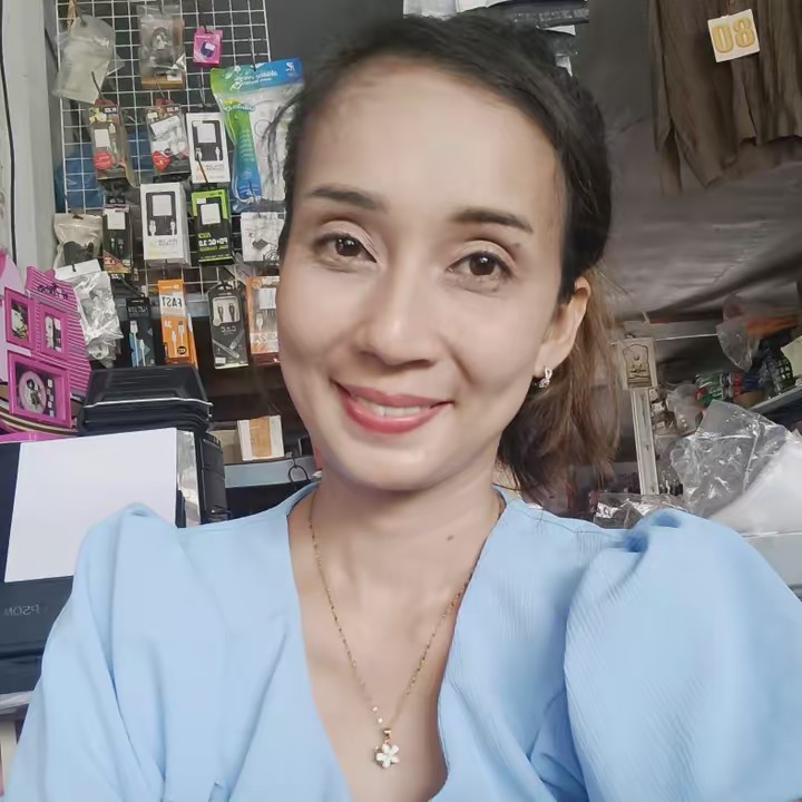 พี่หนึ่งแม่ค้าชอบรีวิว