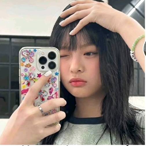 🎀 ll saw New jeans!!