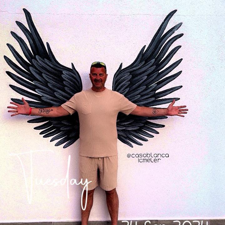 🥰 Just me 🥰 💯