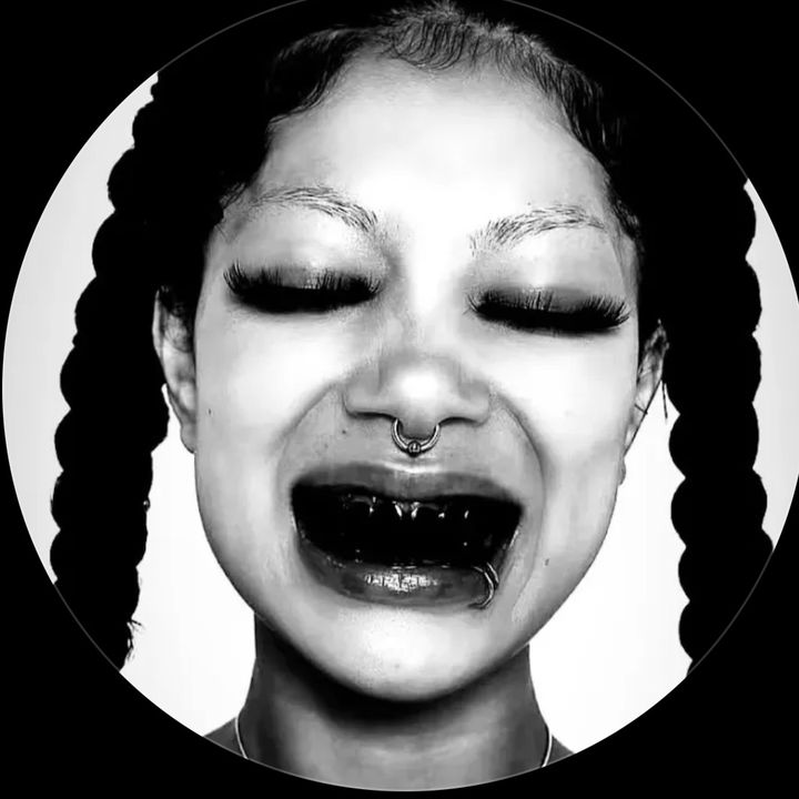 𝒯𝒽ℯℯ𝒹ℴ𝓅ℯ𝓈𝓉𝑔𝒾𝓇𝓁𝓎💰