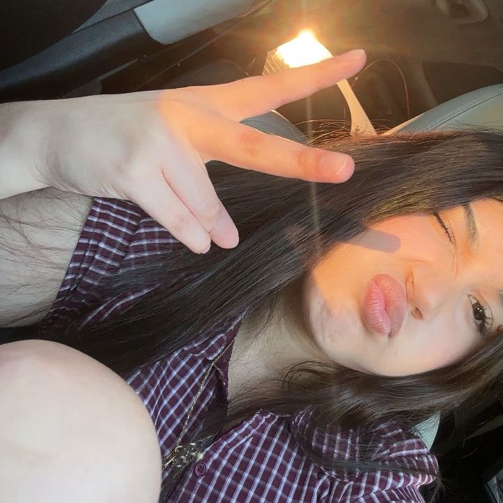 ℰ𝓂𝒾𝓁𝓎 ひ