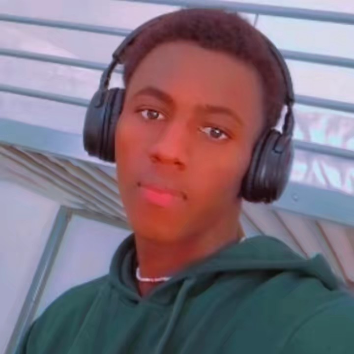 Abdou laye Sow🇬🇳 🇨🇭🇮🇹